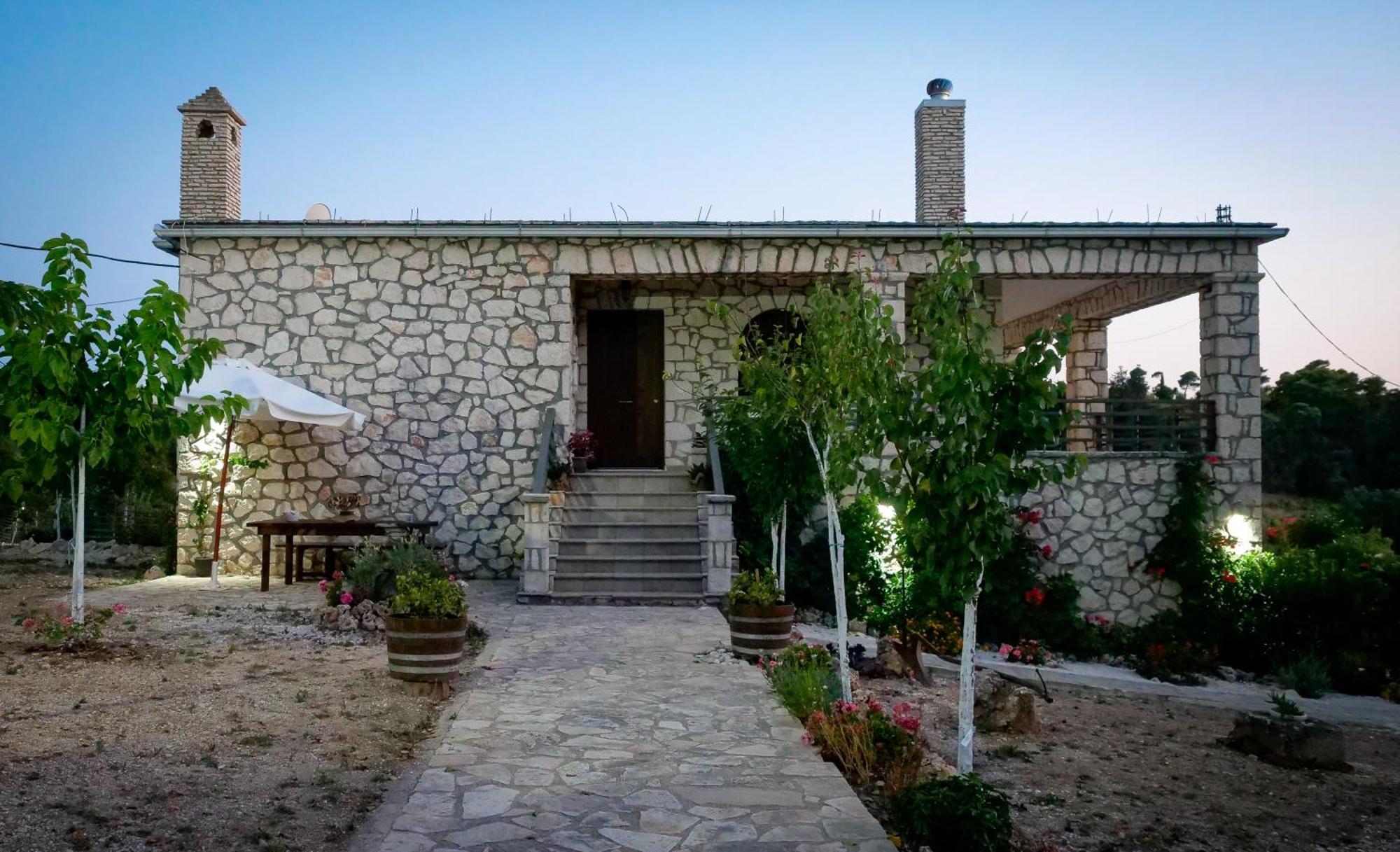 Fterini Apartments Sterna & Alletri Agios Leon Экстерьер фото
